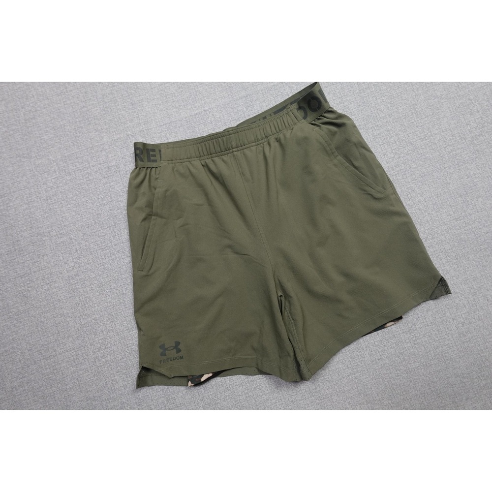 Under Armour Freedom Vanish 2-in-1 Shorts Mens Large Green Running Stretch NWT